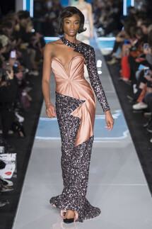 Moschino Fall 2018 Ready-to-Wear , Moschino осень зима 2018 , Fashion show , неделя моды в Милане , MFW , Mainstyles